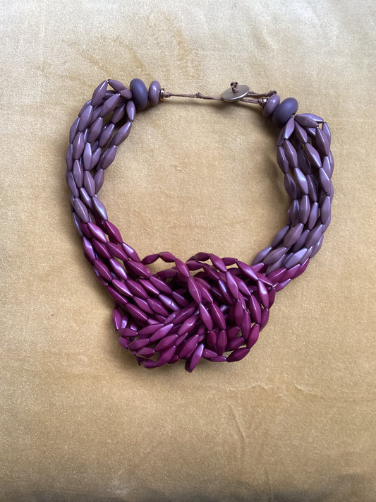 Necklace wooden beads medium